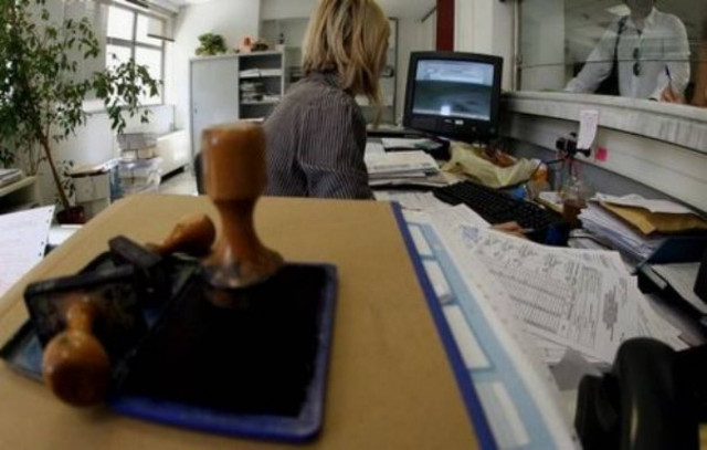 Έως το τέλος του 2012 τα αιτήματα των υπουργείων για κάλυψη κενών