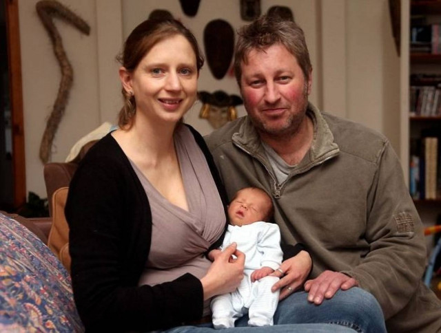 Απίστευτο: Έγκυος έπαθε σοκ όταν είδε ληστές και... γέννησε!