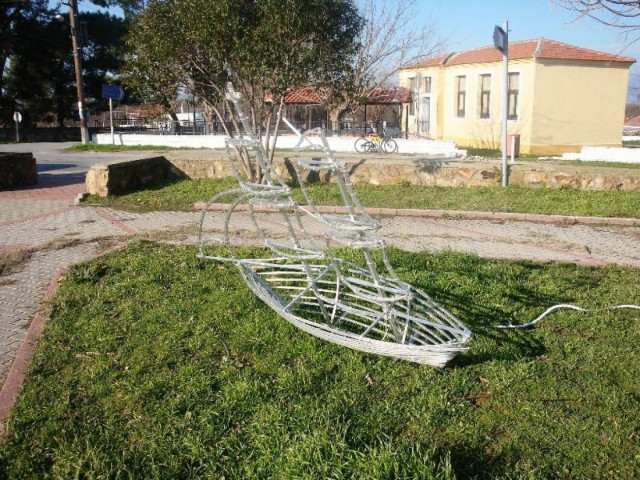 Ο πιο άκυρος χριστουγεννιάτικος στολισμός της Ξάνθης