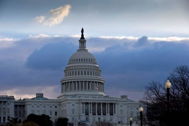 Διακοπή των συνομιλιών για το «δημοσιονομικό βάραθρο»