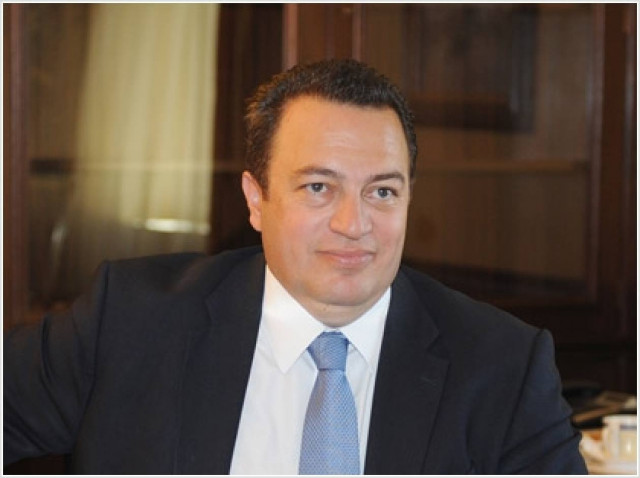 Υπογραφή αποφάσεων για λειτουργικά σχολείων και μεταφορά μαθητών