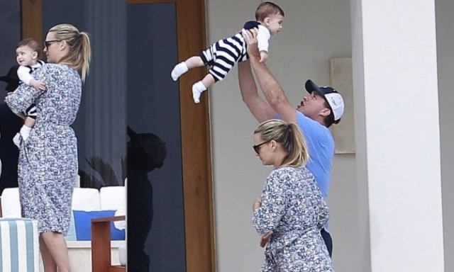 Καλοκαιρινή Πρωτοχρονιά στο Μεξικό με τον γιο της η Molly Sims