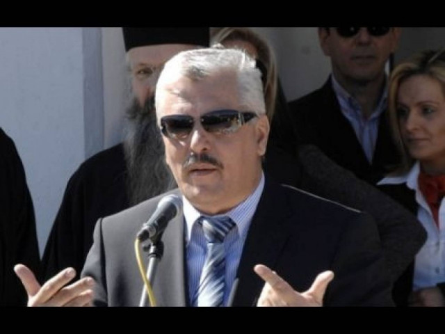 Ταμήλος για Παπανδρέου: Γιατί να πληρώνουμε έναν φευγάτο;