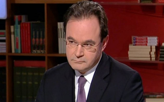 Υπό την «προστασία» περιπολικού ο Παπακωνσταντίνου στην ΕΡΤ!