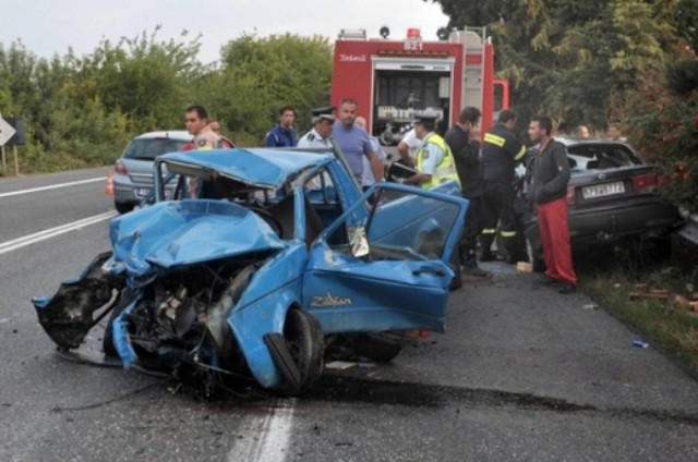 Τραγωδία στην καρμανιόλα της Αθηνών-Πατρών