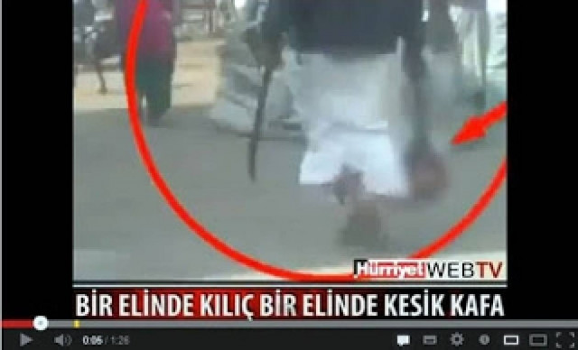 Βίντεο-Σοκ: Αποκεφάλισε την αδελφή του για λόγους τιμής