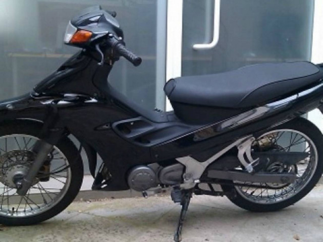 Πήγε να κλέψει το μηχανάκι και βρέθηκε...