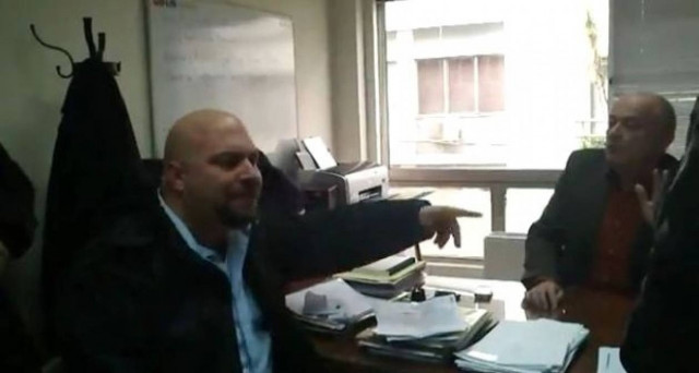 Βίντεο: «Ντου» βουλευτών της Χρυσής Αυγής στα κεντρικά της ΔΕΗ