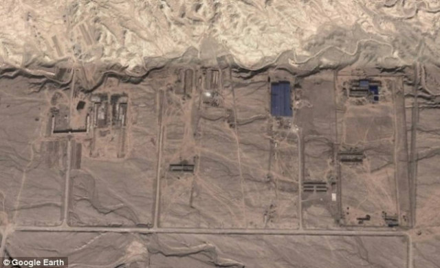 Μυστήριο με περίεργα κτίρια σε έρημο στην Κίνα (pics)