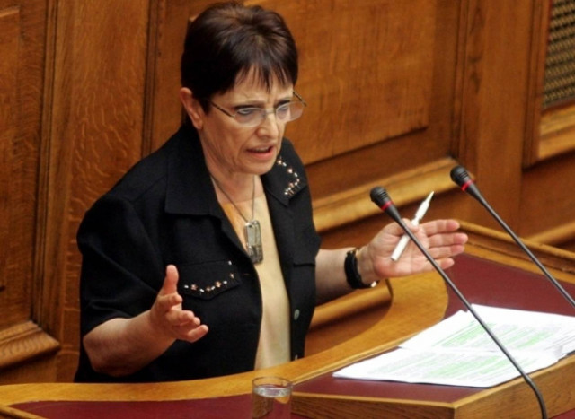 Παπαρήγα: Σε λίγο θα γίνουμε όλοι φοροφυγάδες …δικαίως!