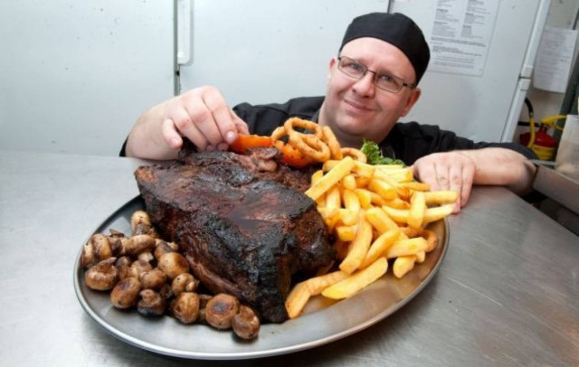 Μπορείτε να φάτε αυτή την τεράστια μπριζόλα;