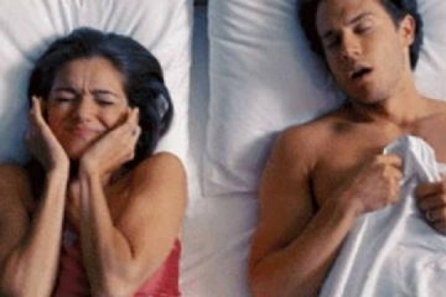 Πως να απαλλαγείτε από το ροχαλητό