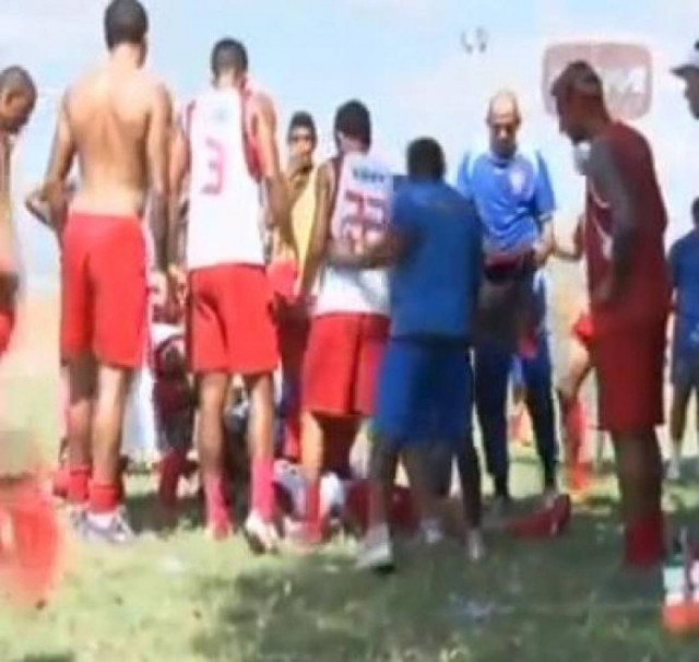 ΒΙΝΤΕΟ-ΣΟΚ: Ποδοσφαιριστής πέθανε κατά τη διάρκεια προπόνησης