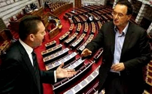 Λαφαζάνης για Στουρνάρα: Ιδού ο τρομοκράτης !