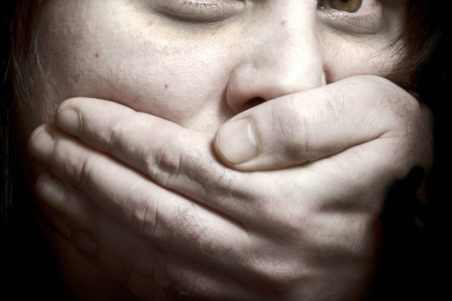 Δήλωση-σοκ: «Τα θύματα βιασμού φταίνε για αυτό που παθαίνουν»