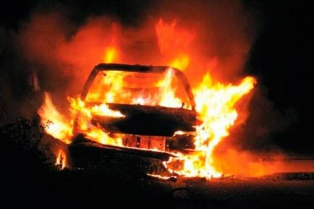 Λαμπάδιασε όχημα εν κινήσει στη Κρήτη