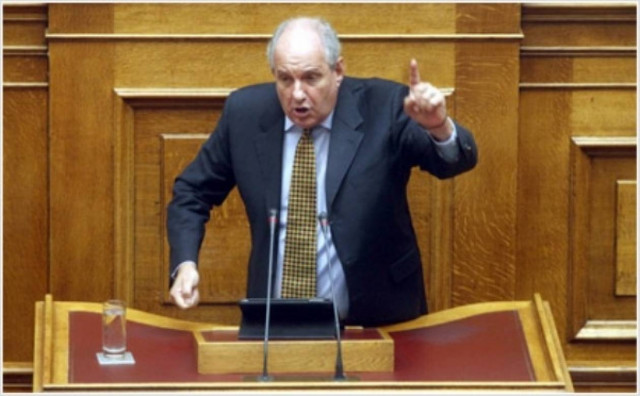 Κουίκ: Γιατί να μην εκπίπτουν όλες οι δαπάνες διαβίωσης;