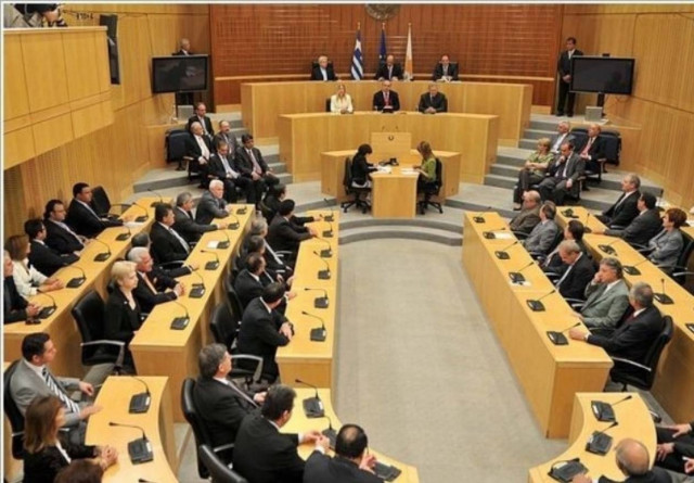 Βολές κατά Αναστασιάδη