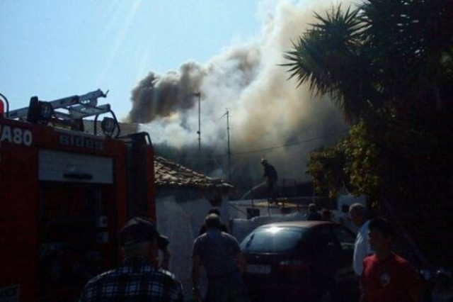 Στις φλόγες κατοικία στα Χανιά-Με εγκαύματα ο ιδιοκτήτης