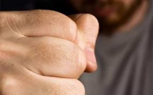 Απίστευτο: Εργαζόμενος στο Δήμο Αχαΐας «ξυλοφόρτωσε» τον αντιδήμαρχο