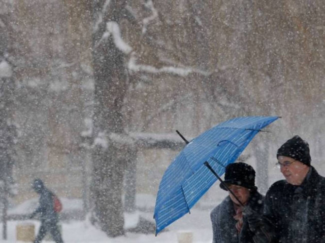 Βροχερός ο καιρός - Πού θα χιονίσει