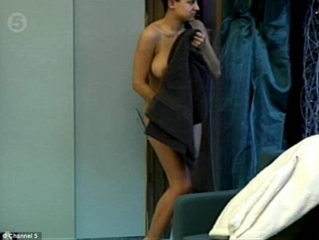 Μοντέλο εμφανίστηκε ολόγυμνο στο Big Brother! (pics)
