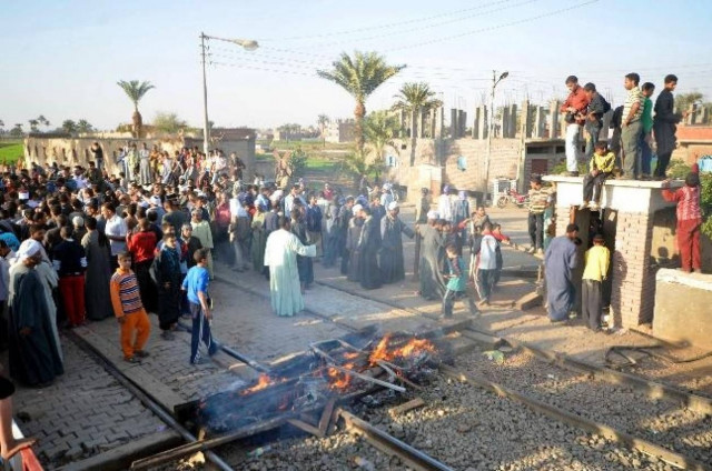 Τραγωδία στην Αίγυπτο από εκτροχιασμό τρένου