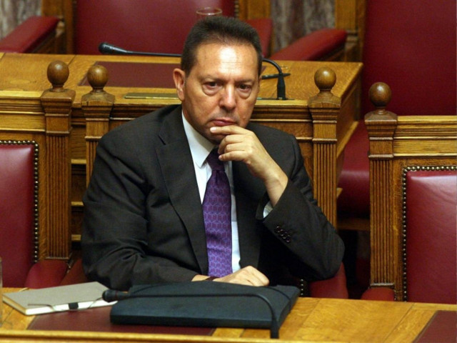 Βεντέτα Στουρνάρα με το «μπλοκ»  Καραμανλή στη Ν.Δ.