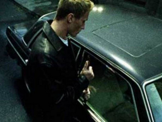 Κρήτη: Κλειδώθηκε μέσα στο αυτοκίνητο που πήγε να κλέψει!