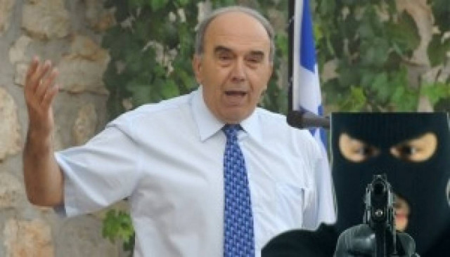 Εφιαλτική νύχτα για τον πρώην δήμαρχο Ξυλοκάστρου Δημήτρη Σκούρα