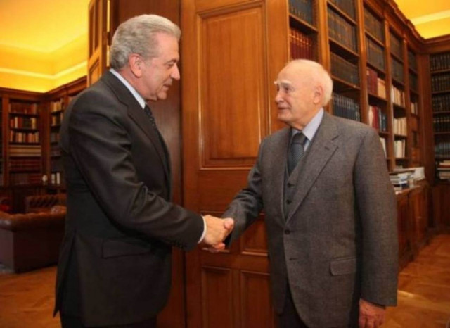 Συνάντηση Παπούλια - Αβραμόπουλου