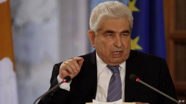 DW: Ζυμώσεις για το κυπριακό «μνημόνιο»