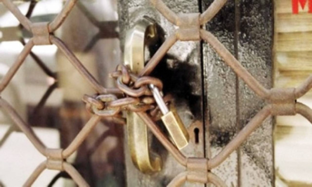 Κύμα «λουκέτων» έπληξε Δράμα και Ξάνθη