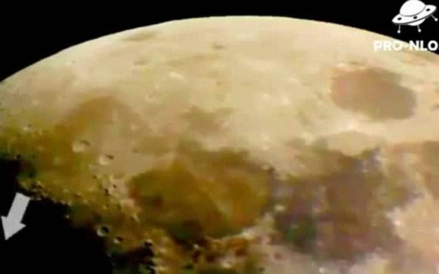 Βίντεο: Η σκοτεινή πλευρά του φεγγαριού κρύβει UFO!
