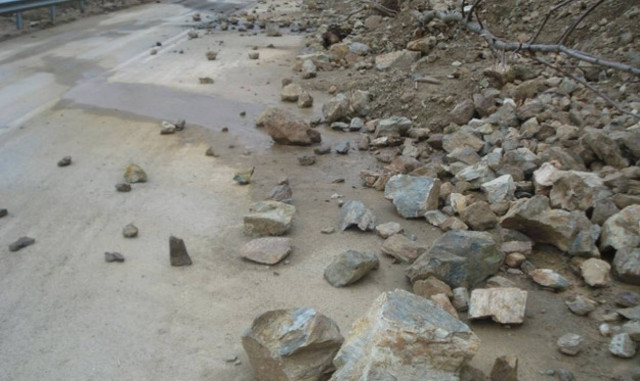 Προβλήματα από κατολισθήσεις στα ορεινά της Αχαΐας