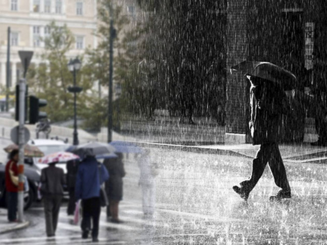 Έντονα καιρικά φαινόμενα την Παρασκευή - Πού θα «χτυπήσουν»
