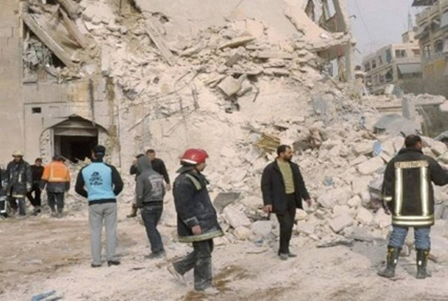 Ρουκέτα ισοπέδωσε πολυκατοικία