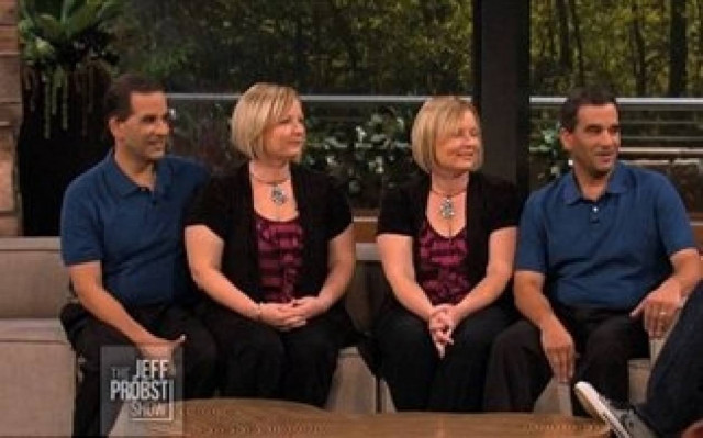 Απίστευτο: Δίδυμες, παντρεύτηκαν δίδυμους και έκαναν δίδυμα!