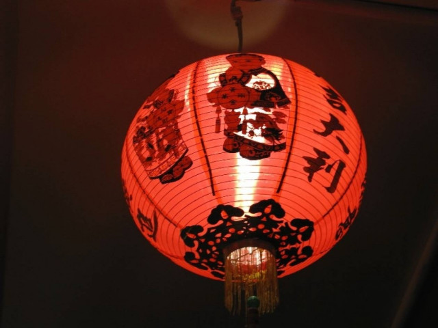 Στις φλόγες τυλίχθηκε κινέζικο εστιατόριο