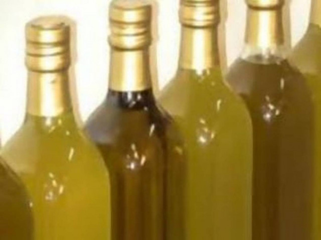 Θα μοιράσουν λάδι σε ανέργους στην Ιεράπετρα