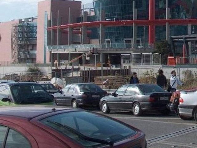 Καταδίκη της επίθεσης στο The Mall από ΠΑΣΟΚ, ΑΝΕΛ και ΧΑ