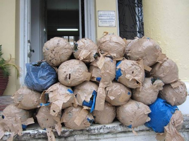 Κέρκυρα: Εντοπίστηκαν σε παραλία 80 κιλά χασίς