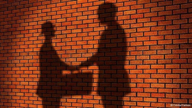 Spiegel: Αποστολή ειδικών στην Κύπρο;