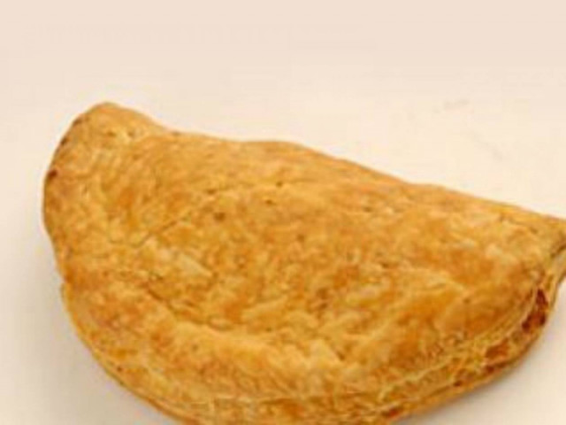 Πήρε την τυρόπιτα και έφυγε γιατί δεν του έδωσε απόδειξη