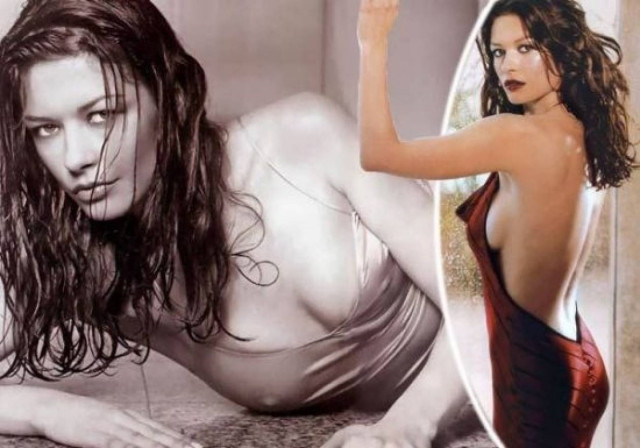 Βίντεο: Όταν η 20χρονη Κάθριν Ζέτα Τζόουνς εμφανιζόταν ημίγυμνη!