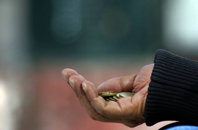 Spiegel: «Μαθήματα λιτότητας» στην Αθήνα