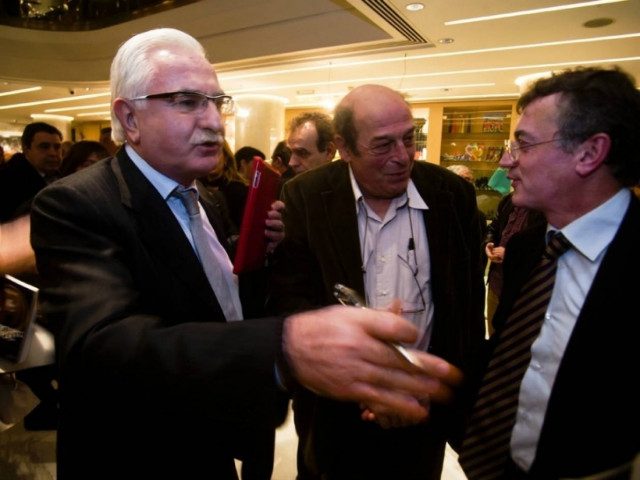 «Λαθρέμποροι ιστορίας» του Γιώργου Τσούκαλη