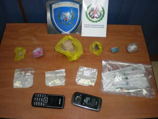 Σοκ στον Βόλο: Σύλληψη μάνας, κόρης και γιού για εμπορία ναρκωτικών!