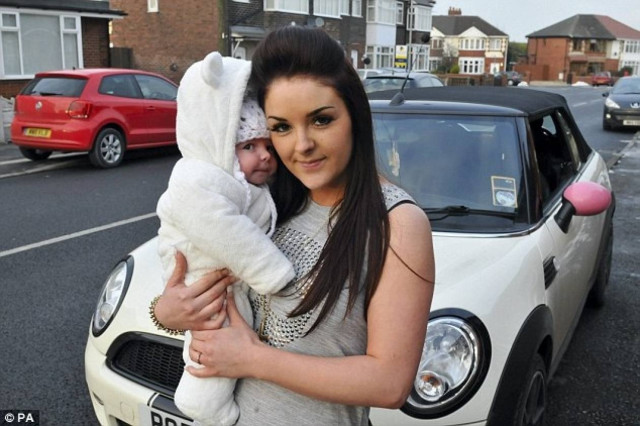 Έκλεψε ένα αυτοκίνητο και στο πίσω κάθισμα βρισκόταν ένα...