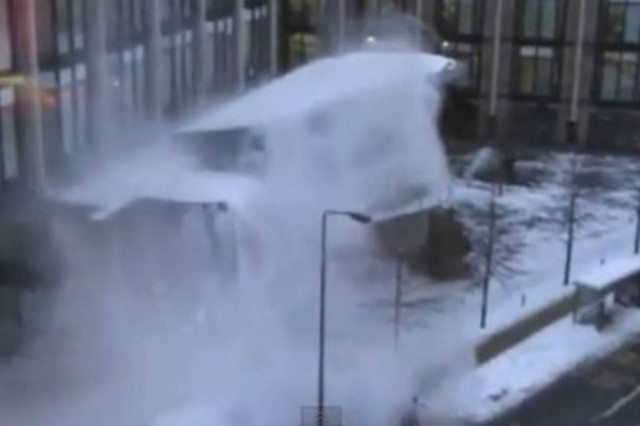 Βίντεο: Άνθρωποι VS Xειμώνας 0 - 1